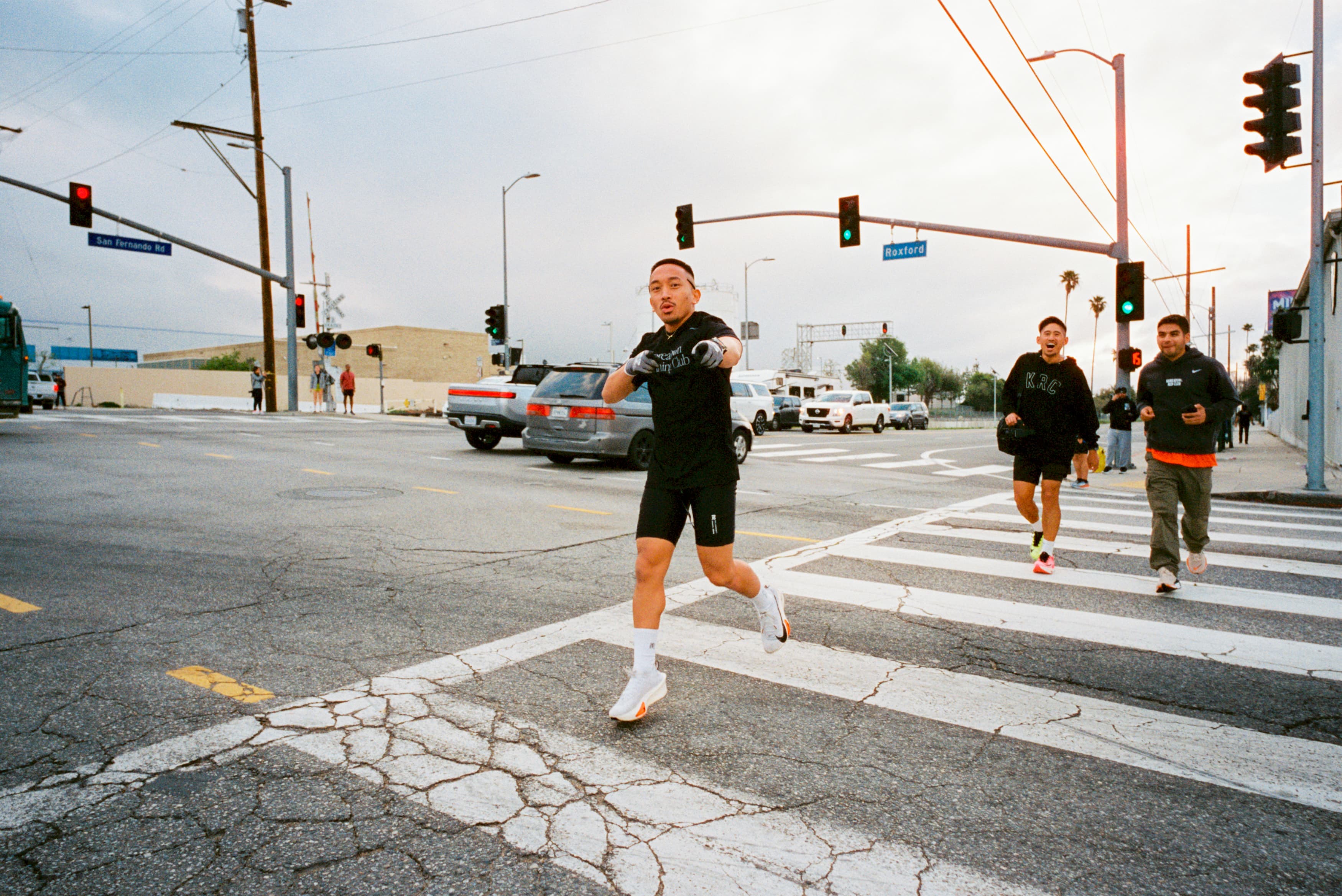 Koreatown Run Club x Old Man Run Club : The Speed Project | Photograph by Vancouver Photographer : Jeremy Jude Lee